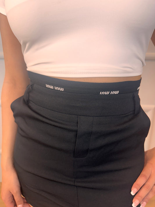 Falda Miu Negra