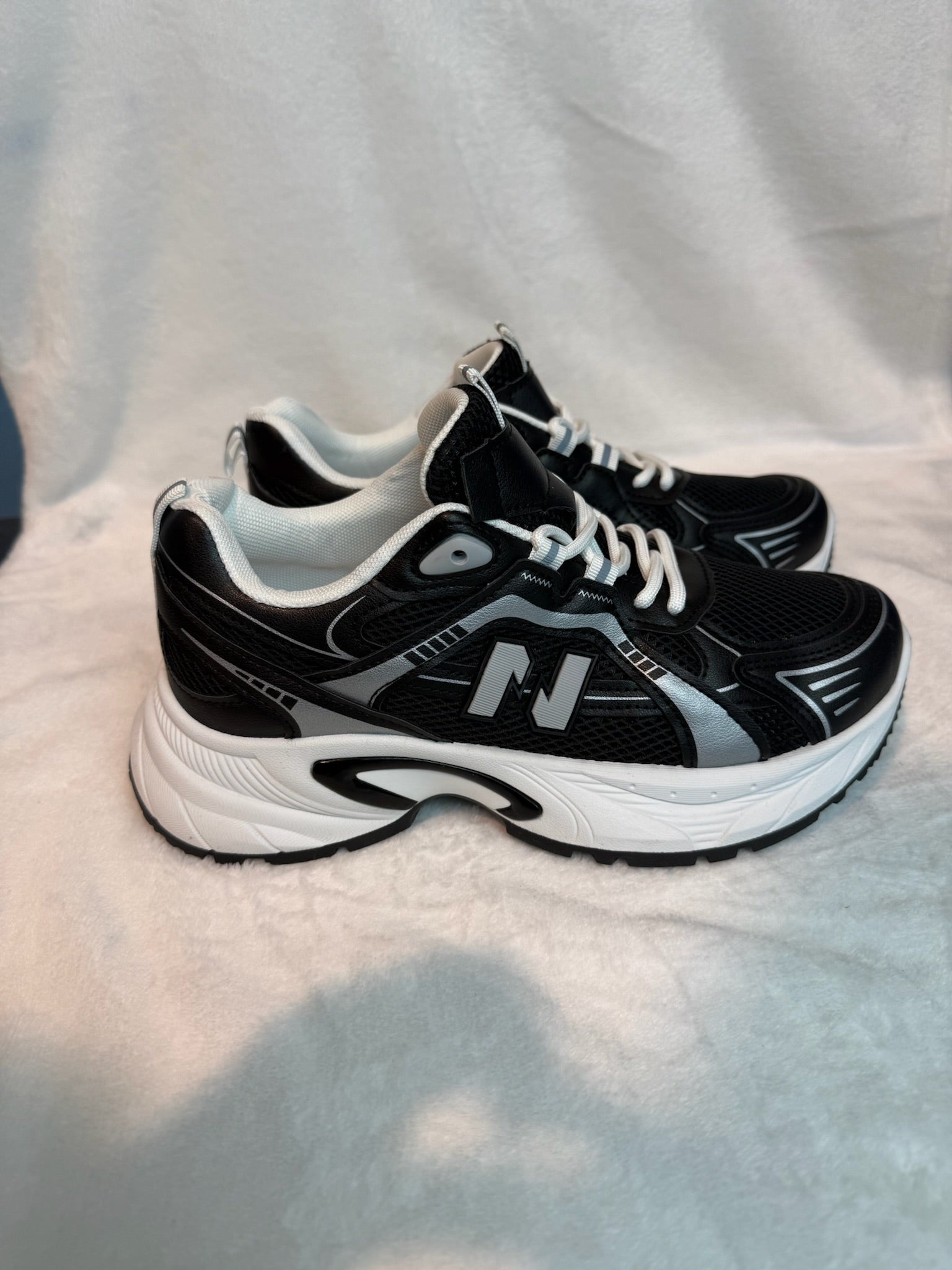 Zapatilla N top