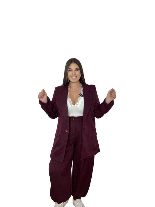 Traje Marbella Burdeos