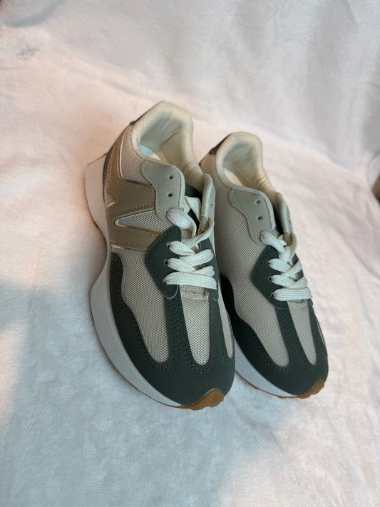Zapatilla Marbella Verde y Beige