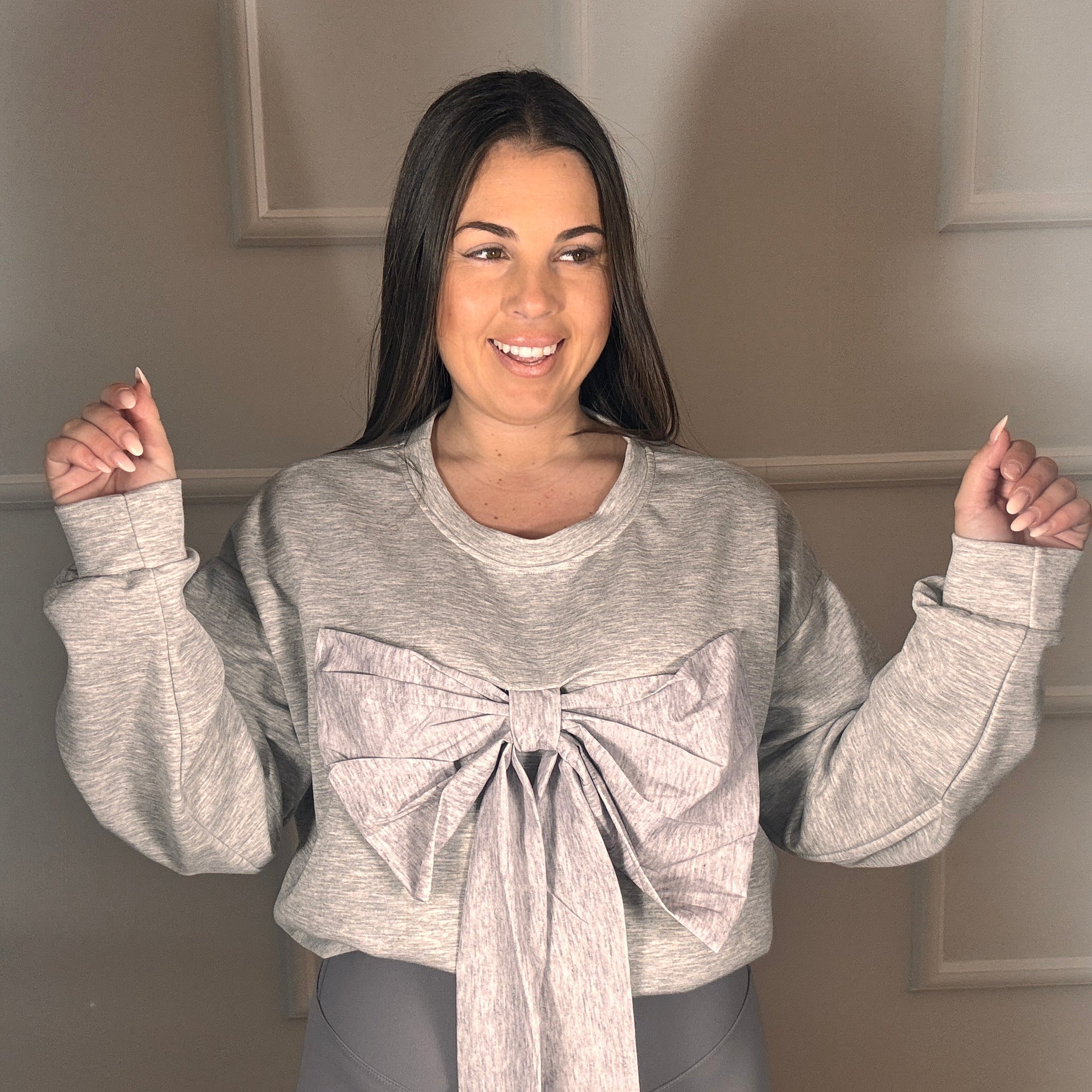 Sudadera Lazo Gris